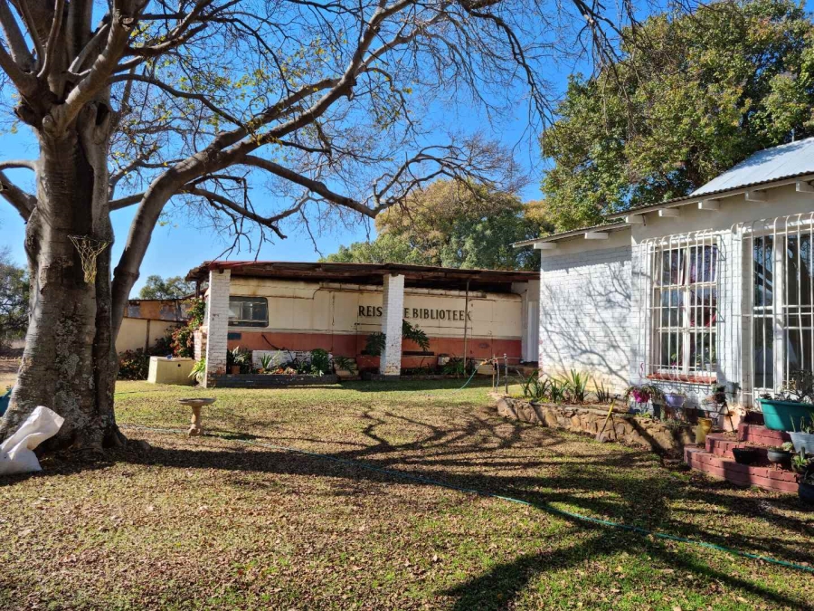 9 Bedroom Property for Sale in Hartbeespoort Rural North West